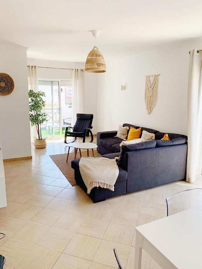 Albufeira Central Apartment, 10 Mins Walk To Beach Extérieur photo